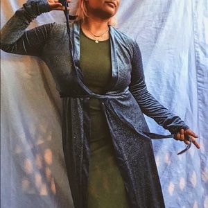 Shimmery fashion nova kimono.